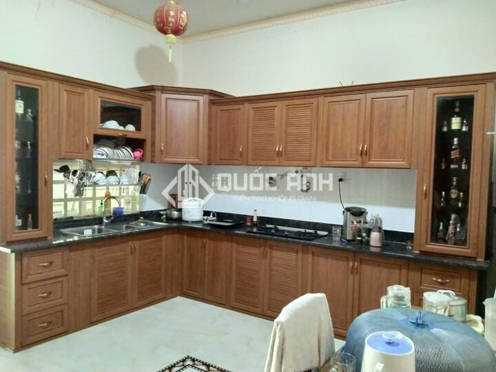 Tủ bếp Omega sang trọng, đẹp sắc nét.