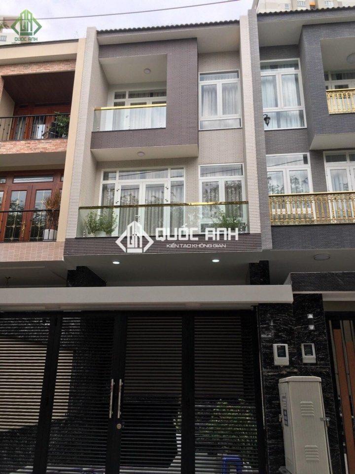 Lan can kính cường lực