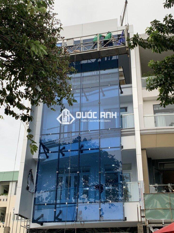 Vách mặt dựng nhôm kính mang đến hiệu quả lấy sáng tốt.