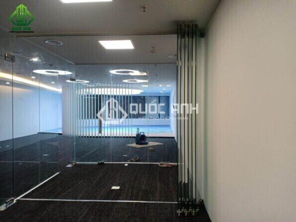 Công trình cửa lùa xếp kính - Giáp pháp không gian Quốc Anh Door