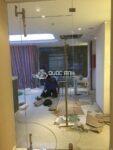 Vách Kính cường lực Quốc Anh Door (9)