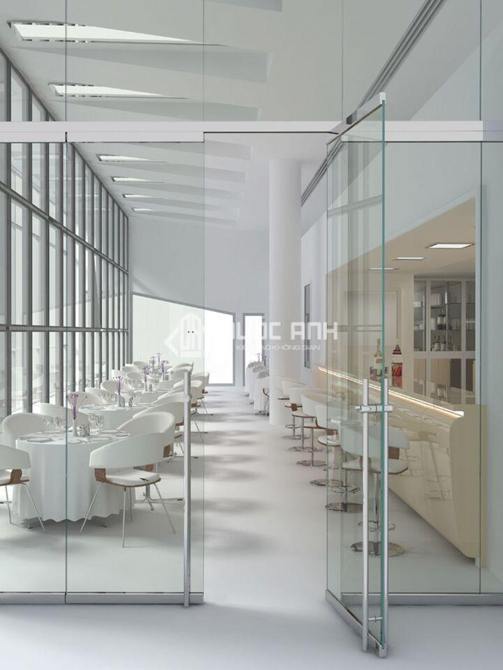 Cửa kính thủy lực được ứng dụng đặc biệt nhiều cho các cửa hàng...