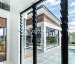 cua-nhom-la-sach-quoc-anh-door