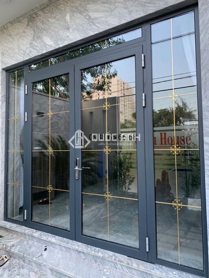 Liên hệ Quốc Anh Door để được tư vấn loại kính hộp phù hợp. 