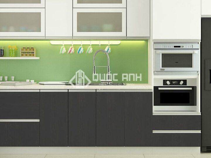 Nếu tủ bếp có màu tối là chủ yếu thì nên chọn kính bếp màu sáng để cân đối. 