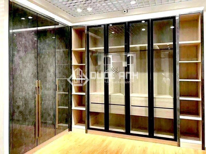 Tủ áo cánh kính mẫu 3.