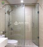 vach-ngan-phong-tam-kinh-quoc-anh-door (2)