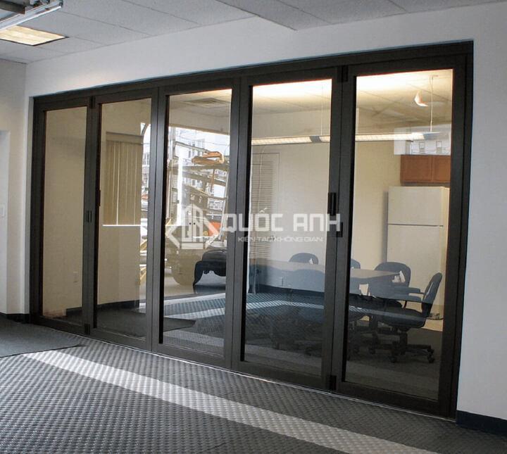 cua-nhom-kinh-van-phong-quoc-anh-door (9)