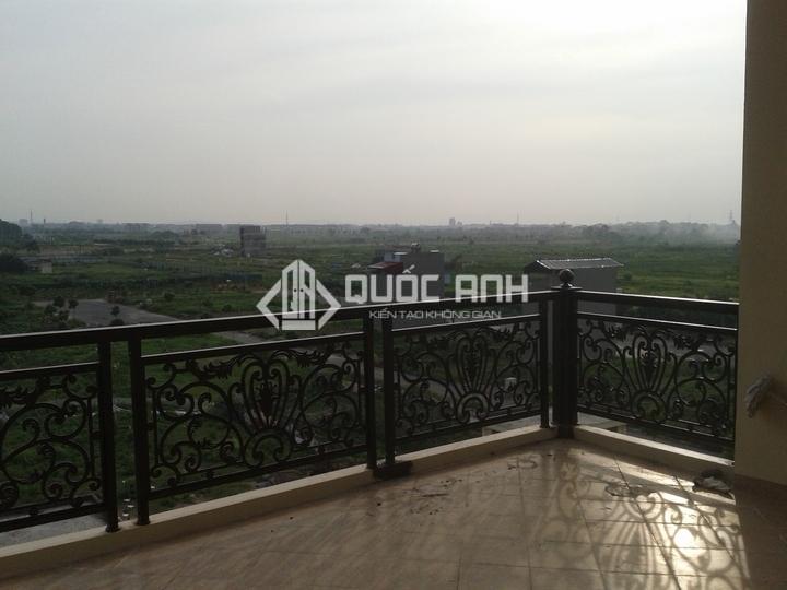 Lan can ban công CNC. 