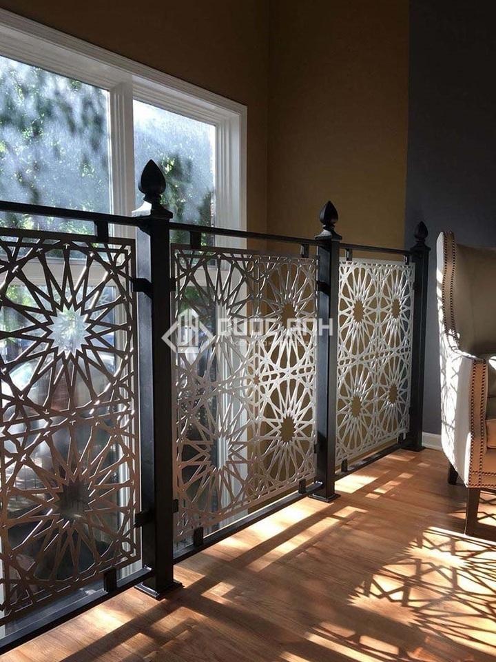 Lan can CNC với họa văn độc đáo.