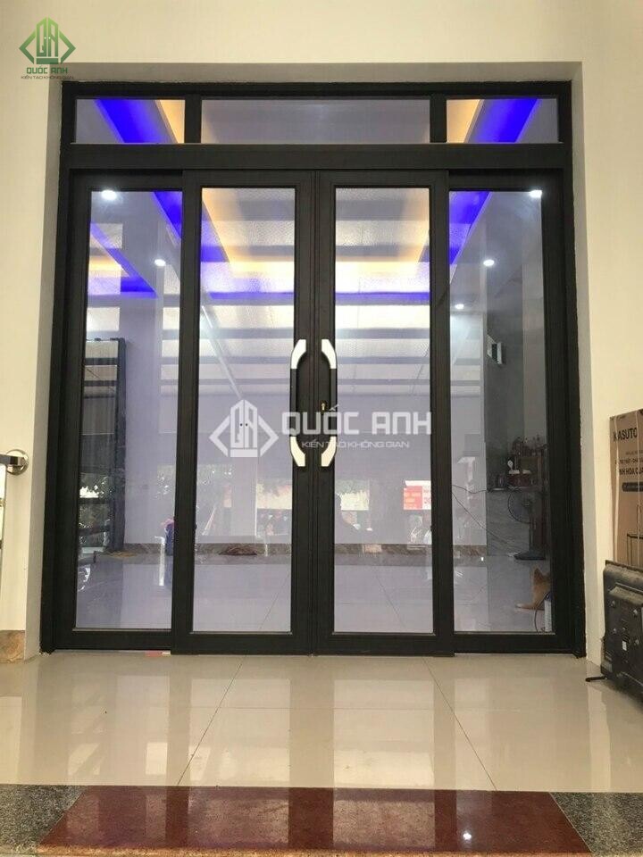 Cửa trượt quay Eurotech kết hợp công năng ưu việt của cửa mở quay và mở trượt.