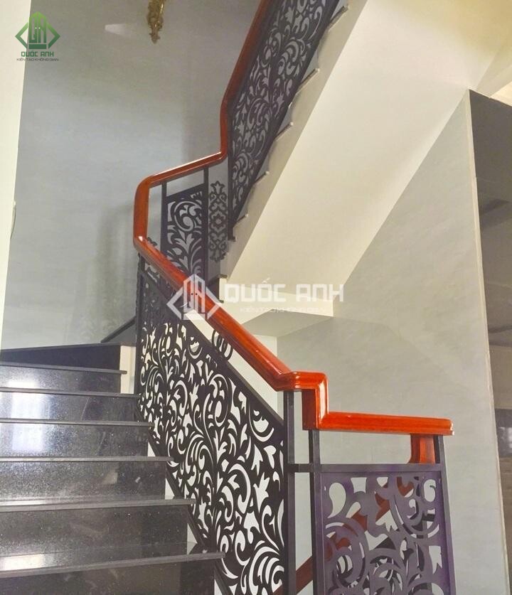 Cầu thang sắt CNC phong cách hiện đại. 