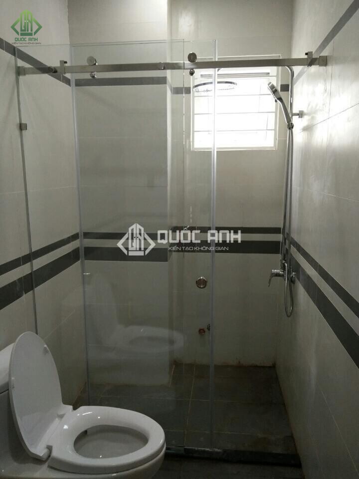 Cửa lùa ray inox 10x30 có độ bền cao sang trọng và thẩm mỹ.