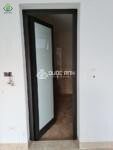 cua-nhom-nha-ve-sinh-quoc-anh-door (7)