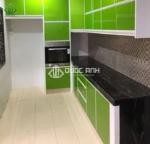 tu-bep-nhom-kinh-son-tinh-dien (2)