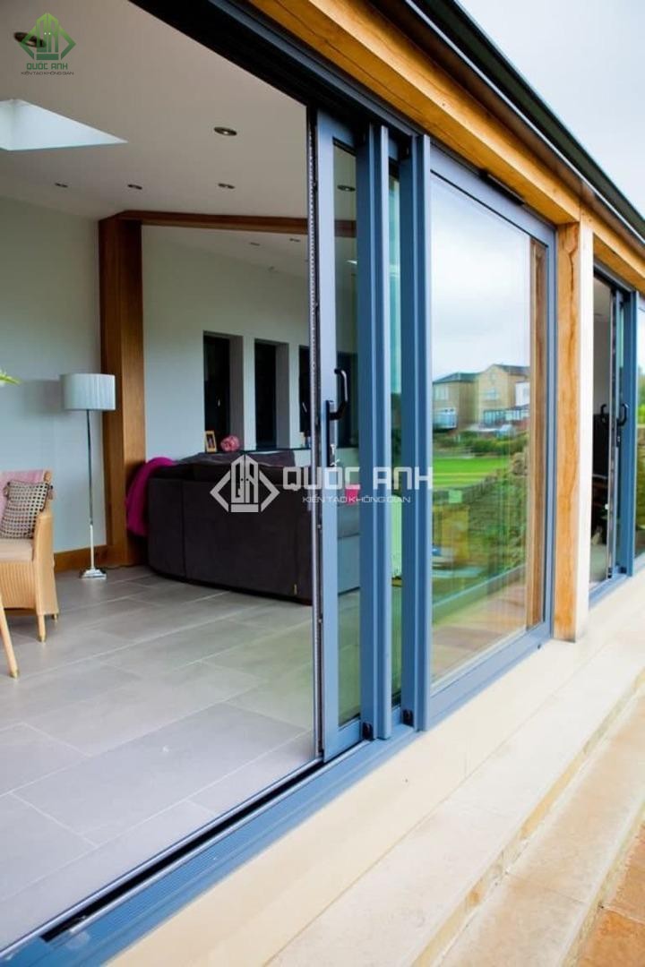 Cửa nhôm kính lùa phù hợp với không gian hạn chế về diện tích.