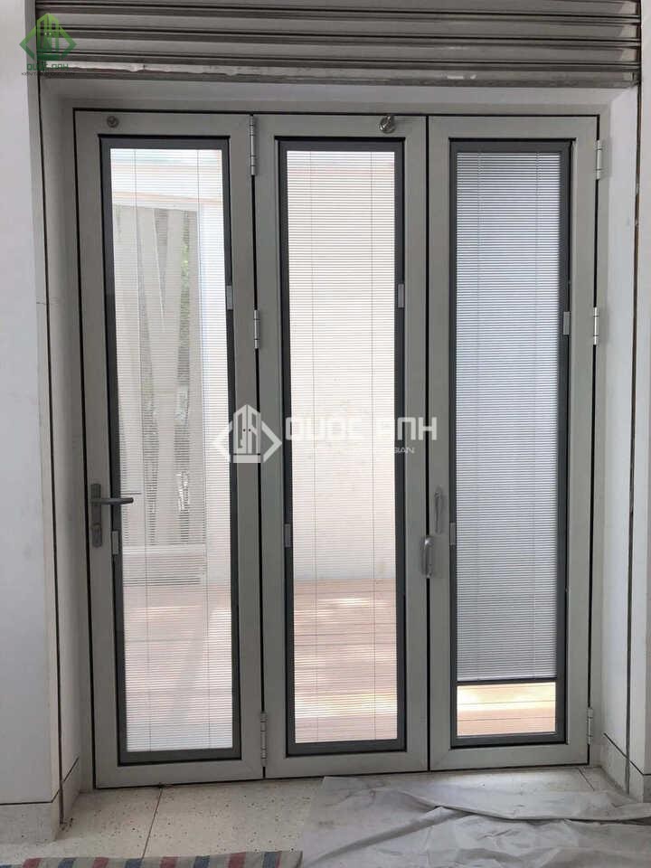 Tùy vào từng nhu cầu,, Quốc Anh Door sẽ tư vấn loại cửa lưới chống muỗi phù hợp với khách hàng.