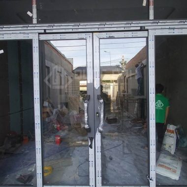 Công trình cửa kính cường lực tại Gò Vấp